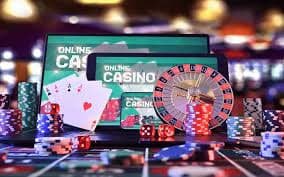 Giao diện chơi Nổ hũ slot online hấp dẫn trên mobile cùng xsttmt